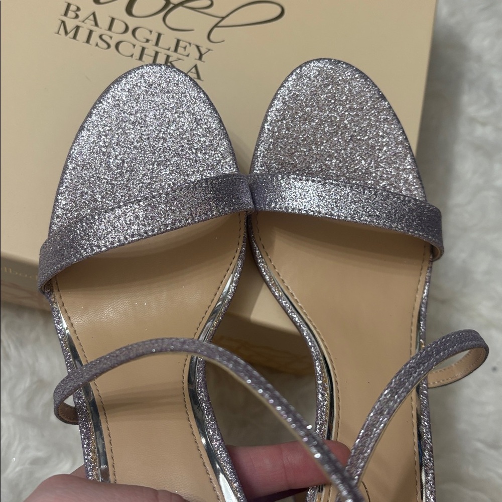NEW In Box Jewel Badgley Mischka Purple Lilac Glitter Diana Strappy Heels Size 7 - Picture 9 of 16